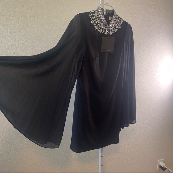 MAC DUGGAL BLACK RHINESTONE COLLAR BELL SLEEVE MINI DRESS SIZE 2 - Picture 5 of 5